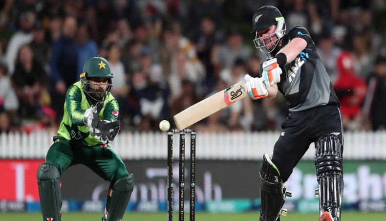 Seifert leads New Zealand home to wrap up T20 series