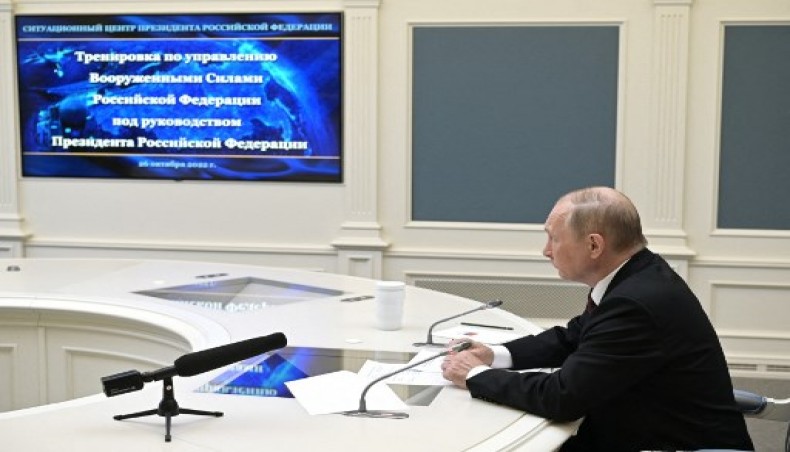 Russian Leader Putin Oversees Nuclear Response Drills