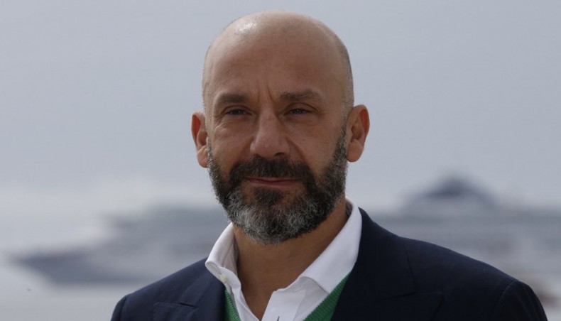 Italian football great Gianluca Vialli dies