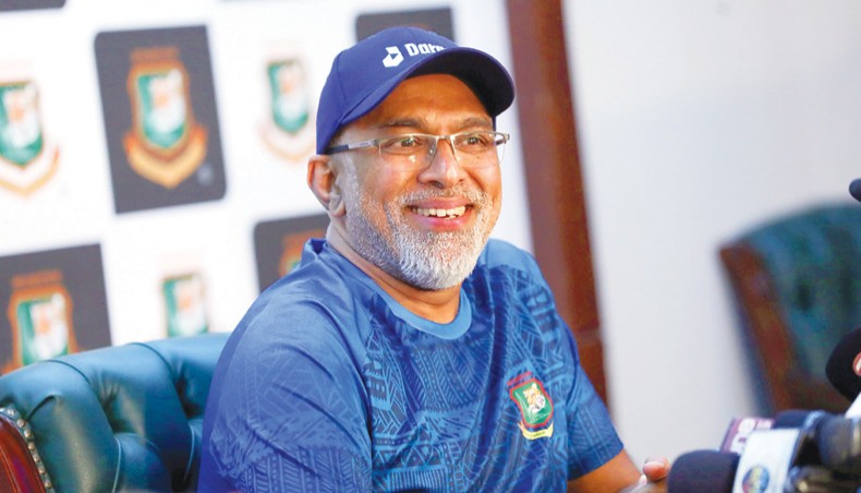 New Age | New Bangladesh Coach Hathuru Assures Senior Players Of Roles