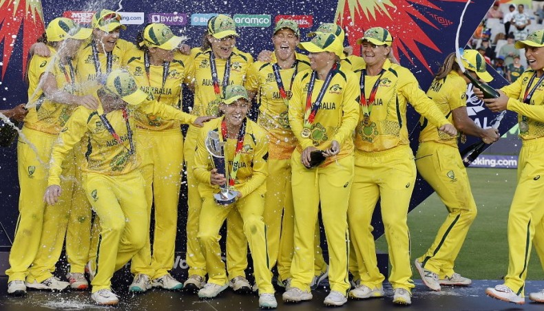 Australian women cricketers hailed as among greatest ever