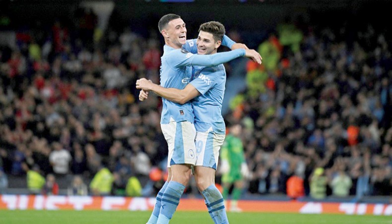 Julian Alvarez fires Manchester City to hard-fought win over Newcastle